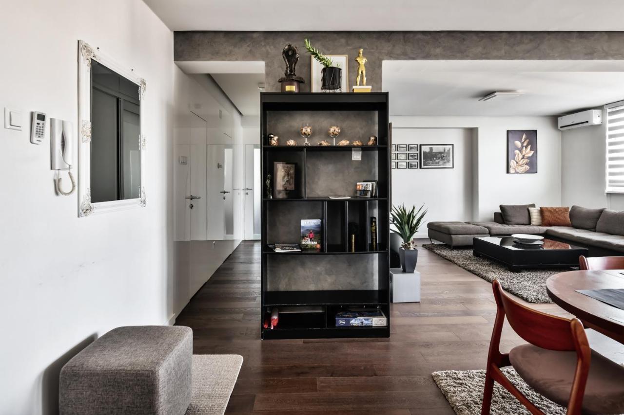 2 Bedroom Penthouse In City Center, Free Parking Szarajevó Kültér fotó